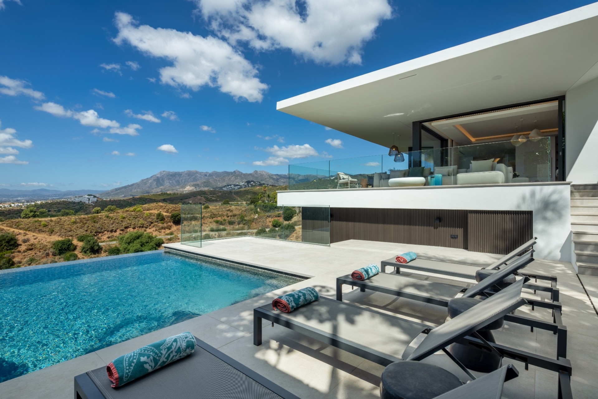 New Build - Villa - Marbella - Las Chapas