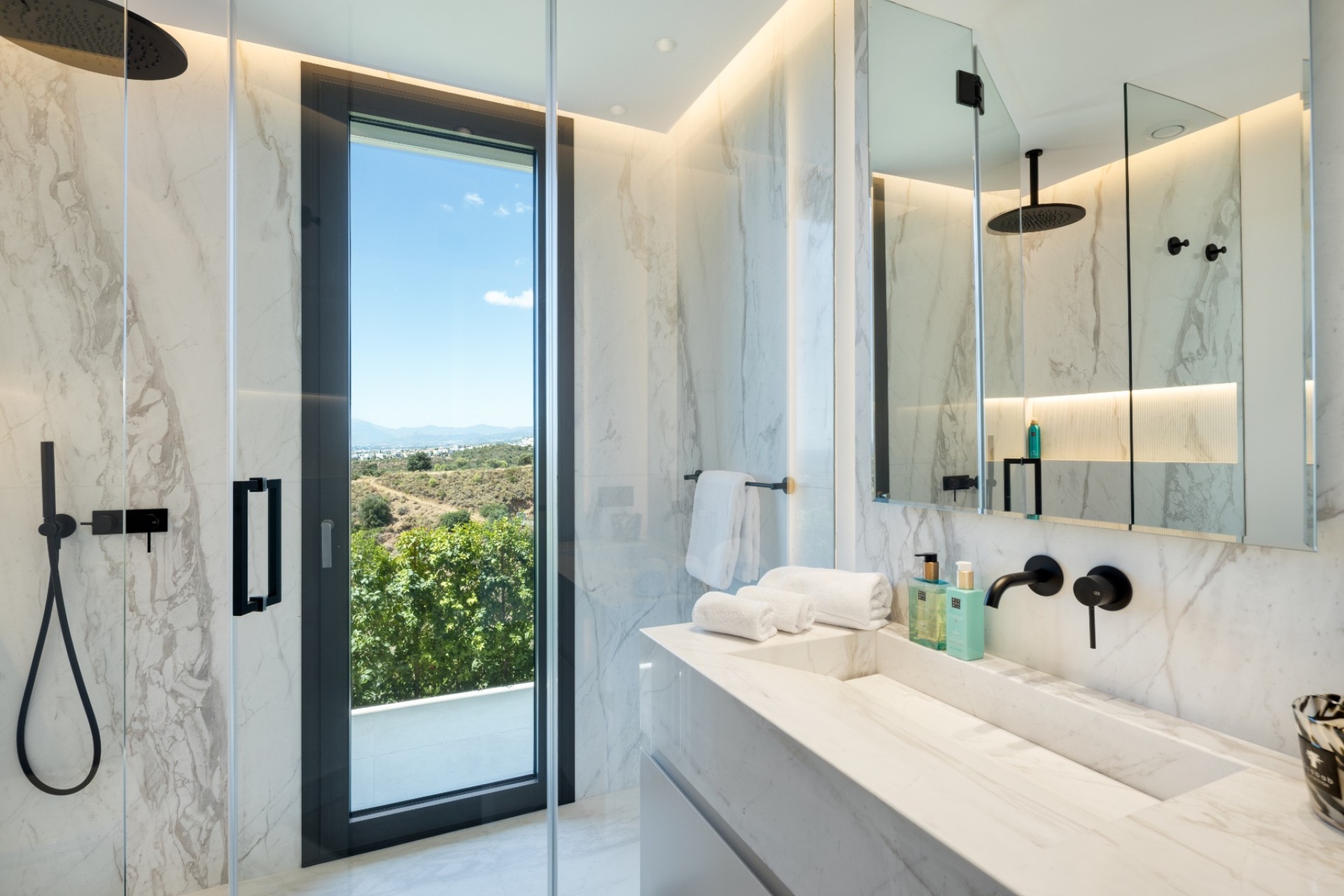 New Build - Villa - Marbella - Las Chapas