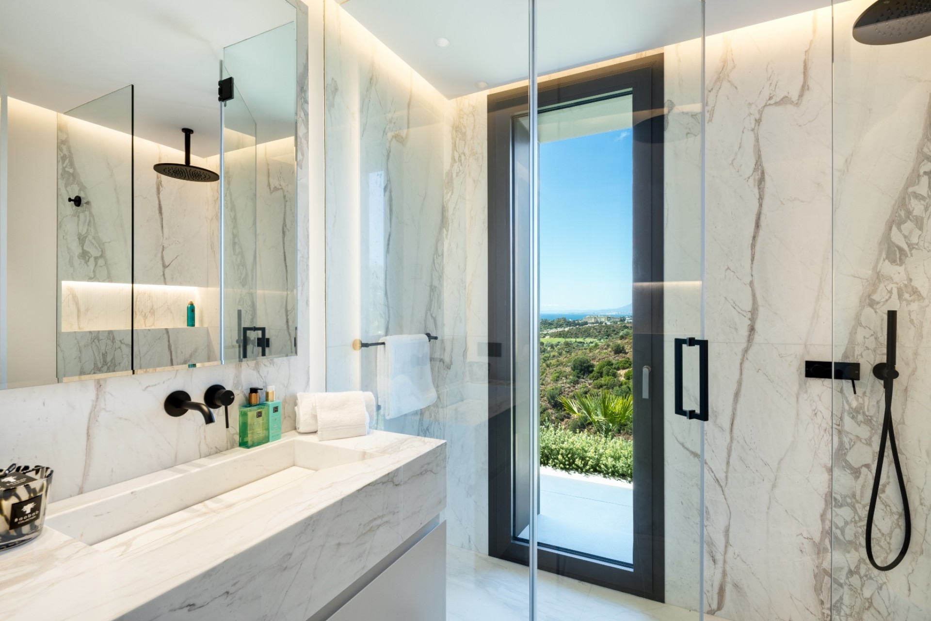Nowa inwestycja - Villa - Marbella - Las Chapas
