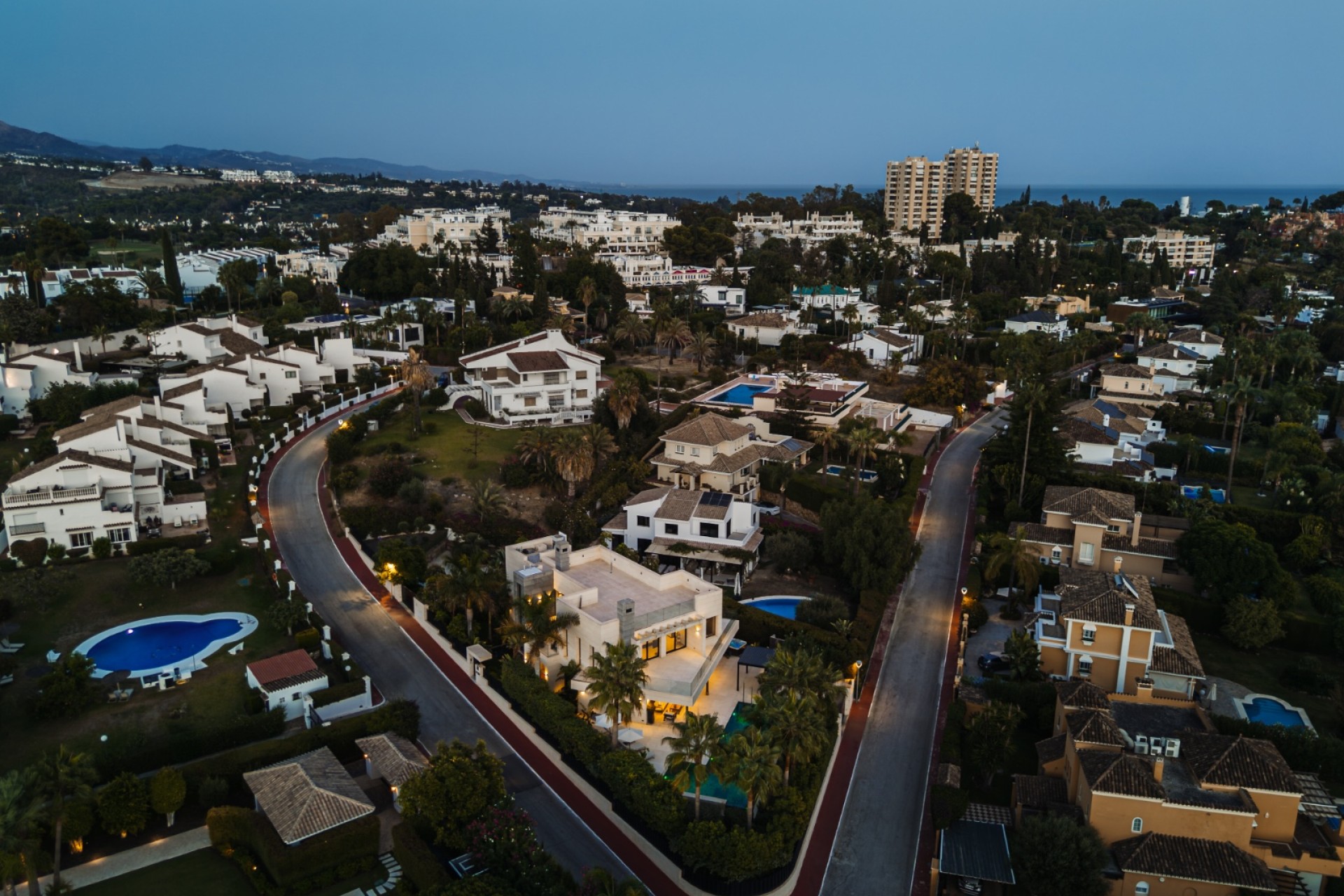 Nowa inwestycja - Villa - Marbella - Nueva Andalucia