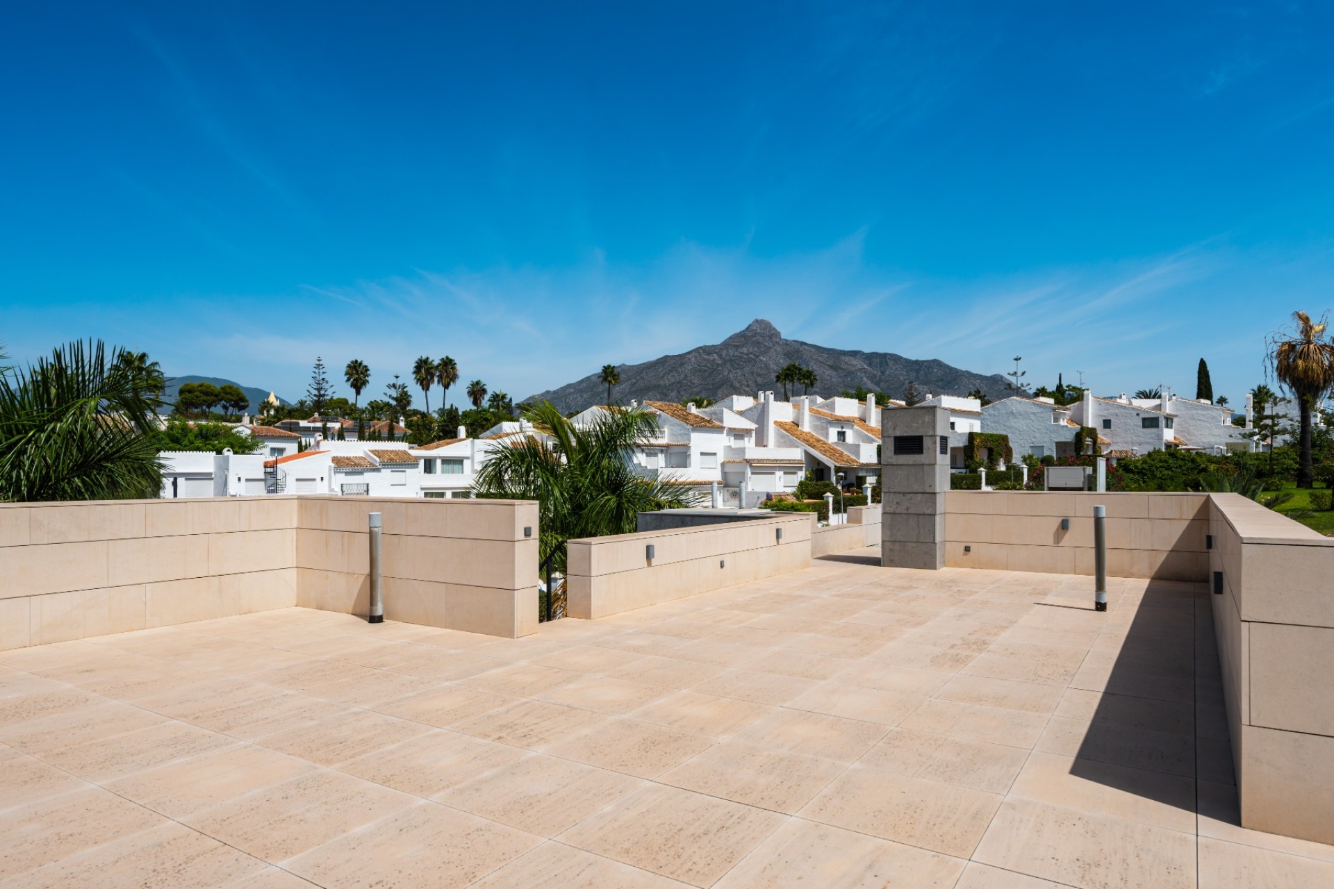 Nowa inwestycja - Villa - Marbella - Nueva Andalucia