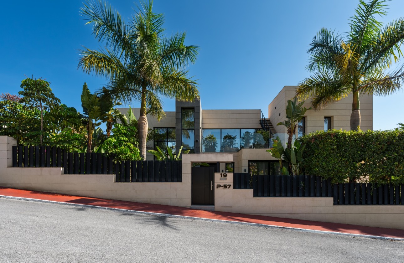 Nowa inwestycja - Villa - Marbella - Nueva Andalucia