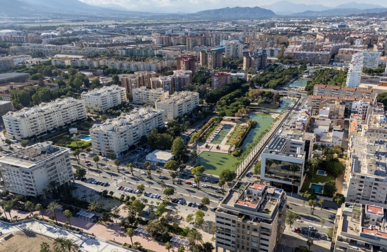 Obra nueva - Apartamentos - Málaga
