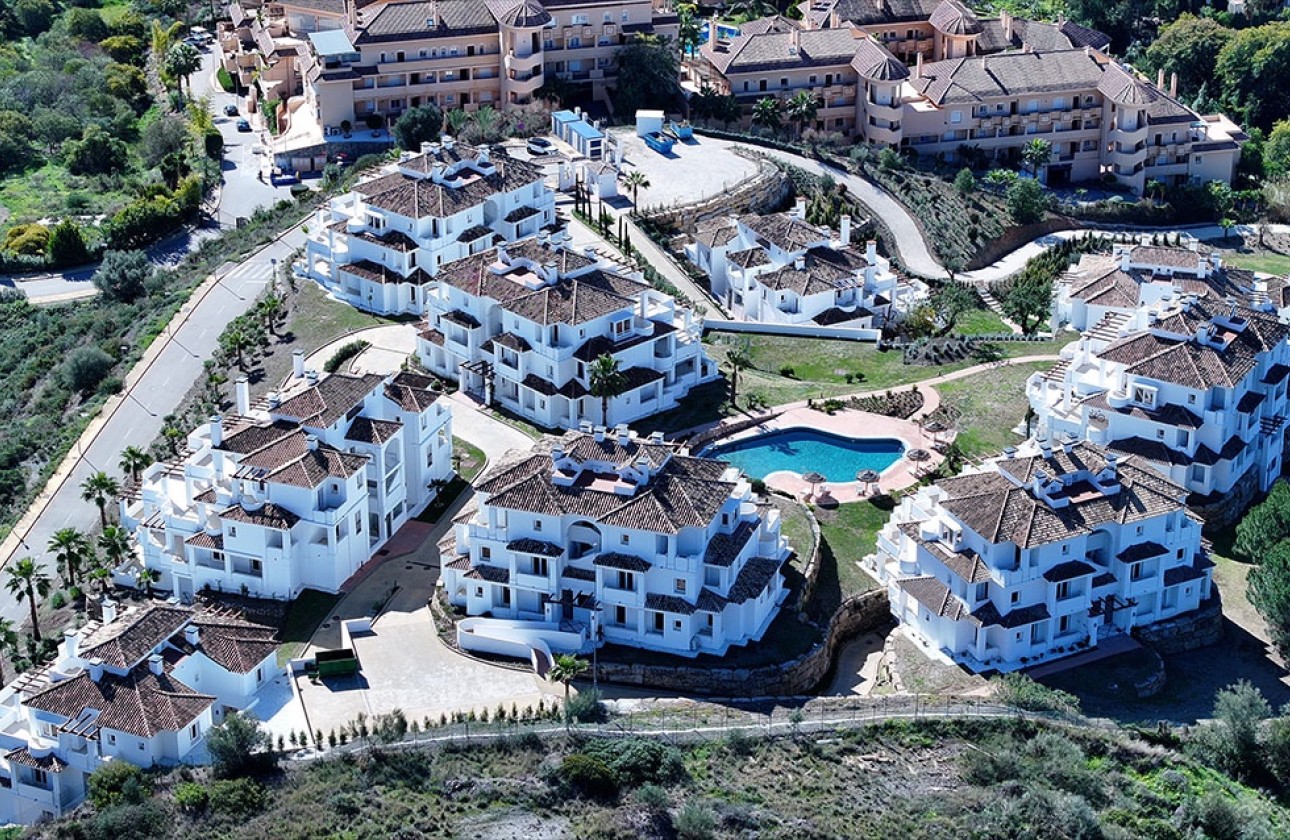 Obra nueva - Apartamentos - Marbella - Nueva Andalucia