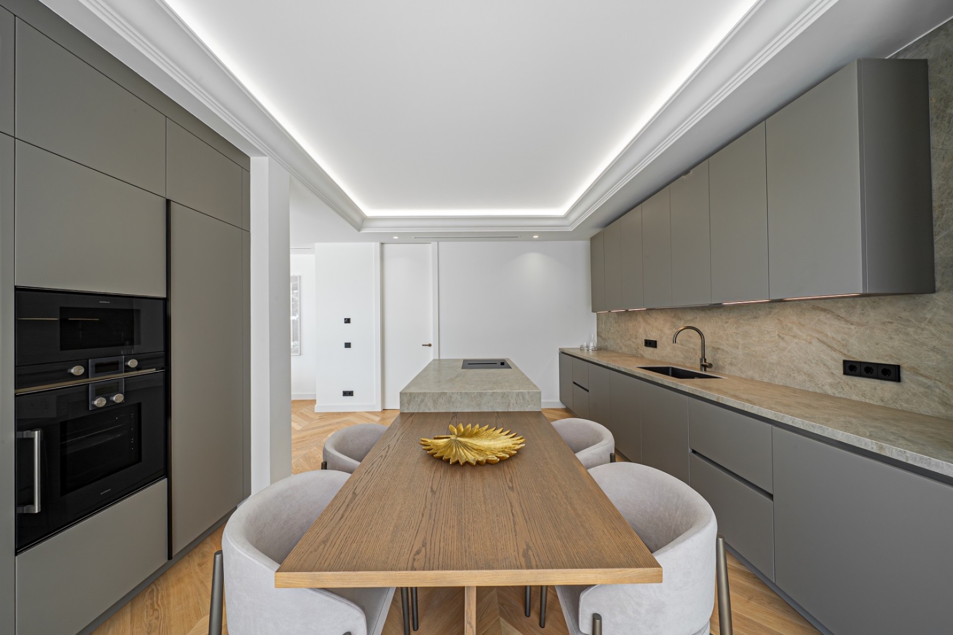 Obra nueva - Villa - Marbella - Nueva Andalucia