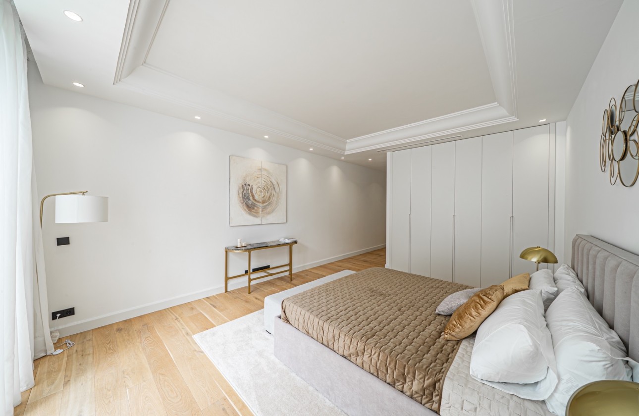 Obra nueva - Villa - Marbella - Nueva Andalucia