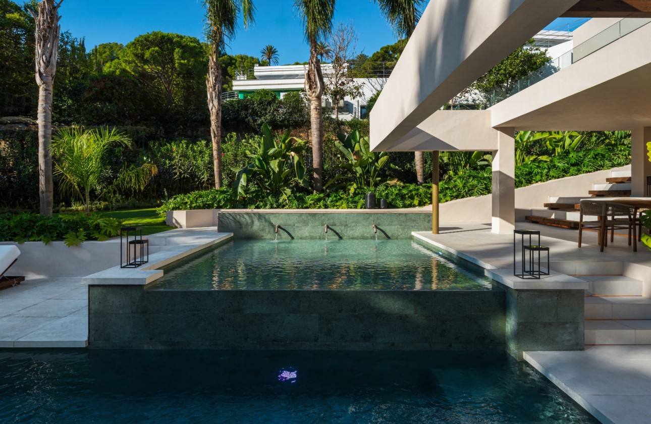 Obra nueva - Villa - Marbella - Nueva Andalucia