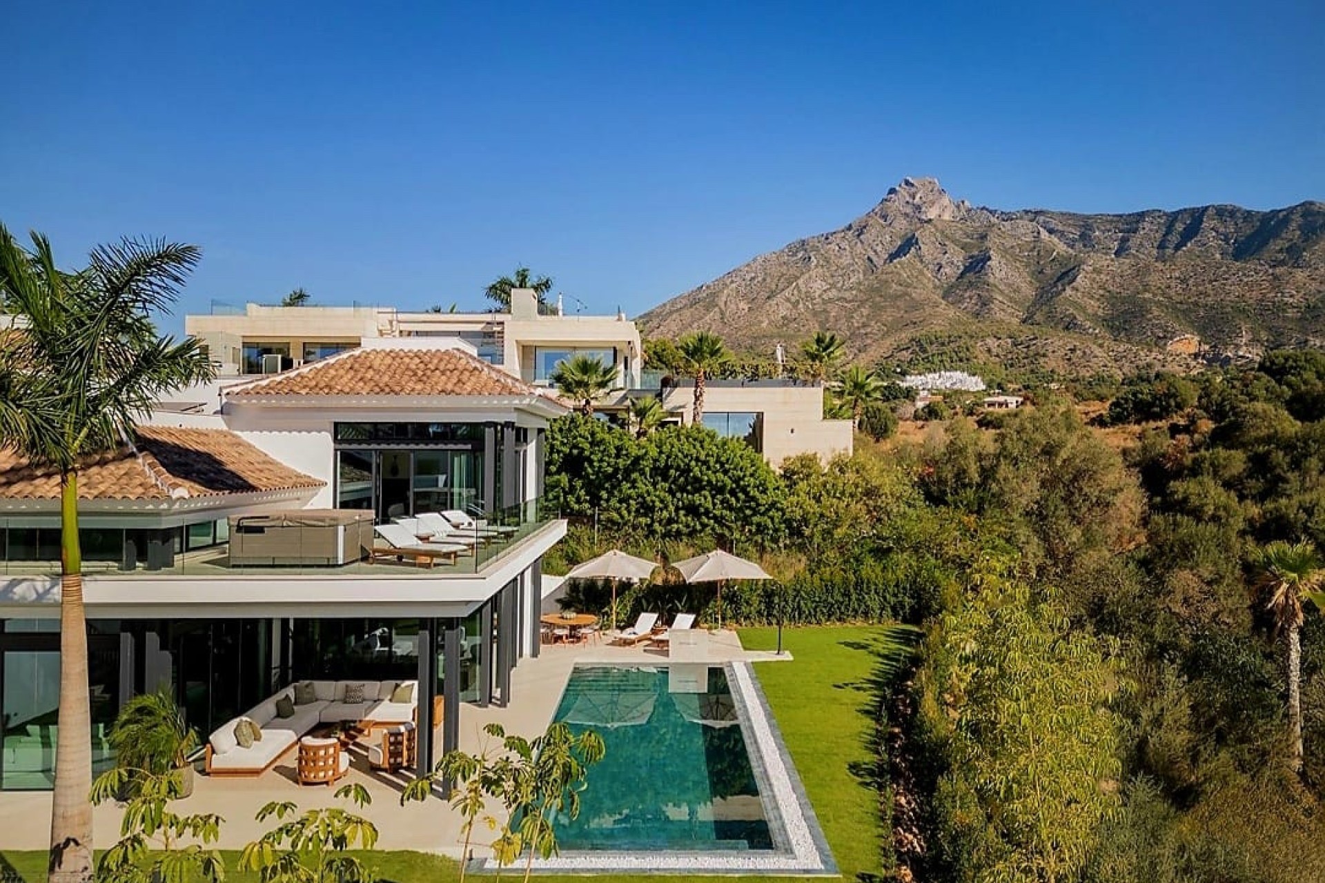 Obra nueva - Villa - Marbella