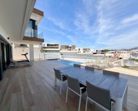 Resale - Villa - Almuñécar