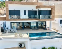 Resale - Villa - Almuñécar