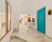 Resale - Villa - Estepona - Selwo