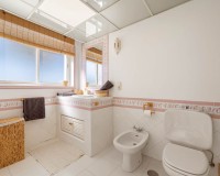 Resale - Villa - Estepona - Selwo