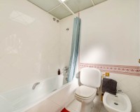 Resale - Villa - Estepona - Selwo