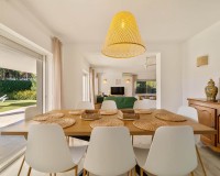 Resale - Villa - Estepona - Selwo