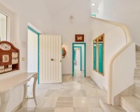 Resale - Villa - Estepona - Selwo