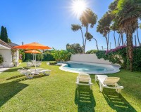 Resale - Villa - Estepona - Selwo