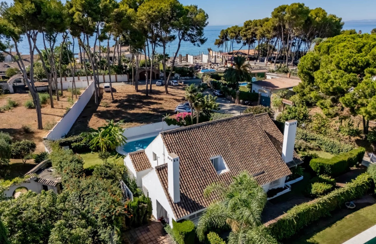 Reventa - Villa - Estepona - Selwo