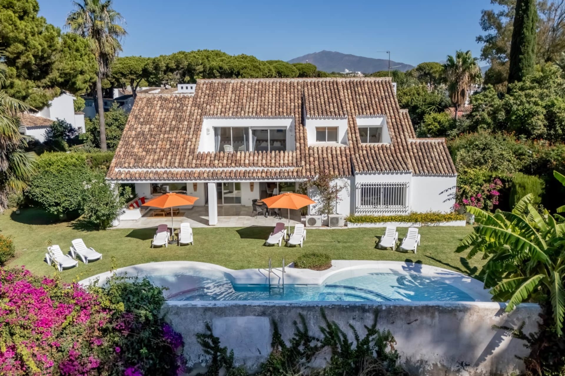 Reventa - Villa - Estepona - Selwo
