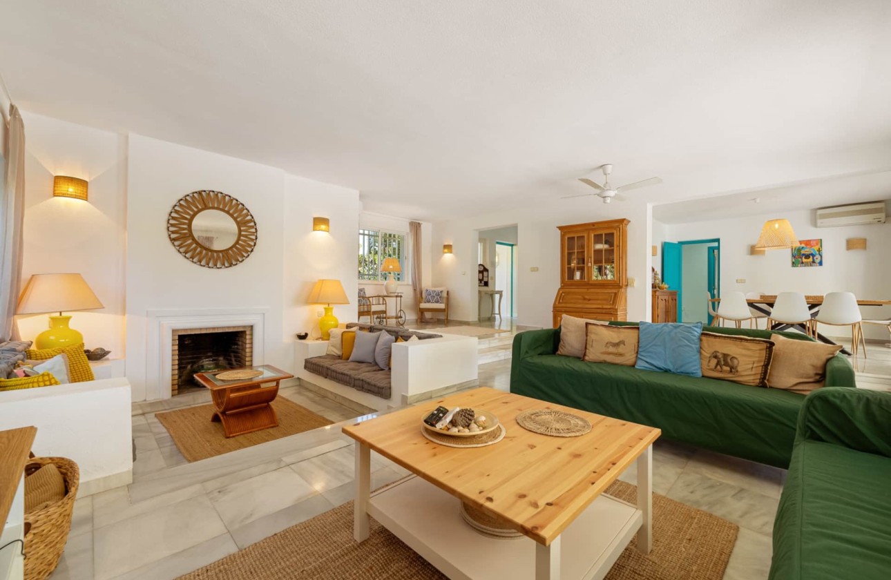 Rynek Wtórny - Villa - Estepona - Selwo