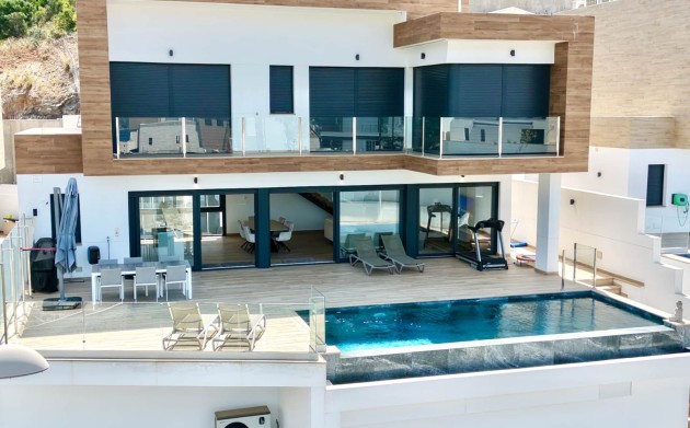 Villa - Resale - Almuñécar - Almuñécar