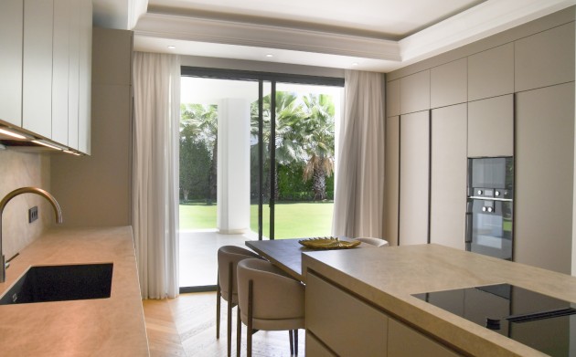 Obra nueva - Villa - Marbella - Nueva Andalucia