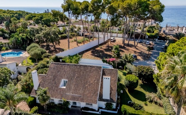Resale - Villa - Estepona - Selwo