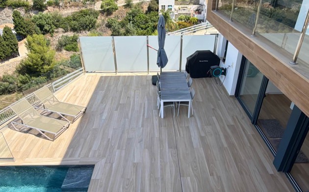 Resale - Villa - Almuñécar